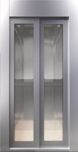 Δίφυλλες πόρτες τηλεσκοπικού ανοίγματος επένδυση Inox με τζάμι